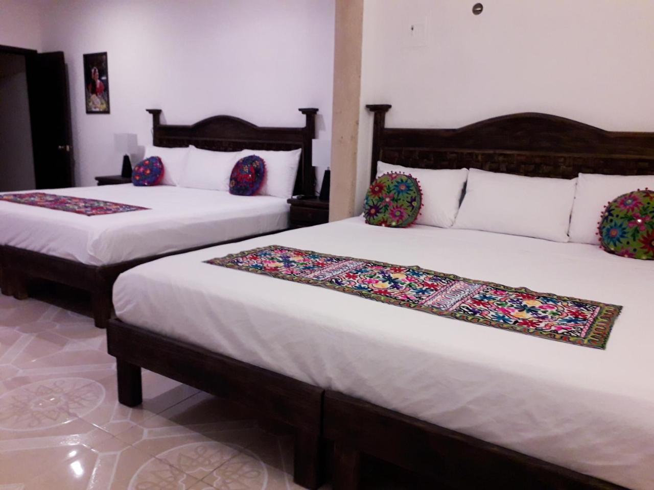 Hotel Peregrina วัลลาโดลิด ภายนอก รูปภาพ