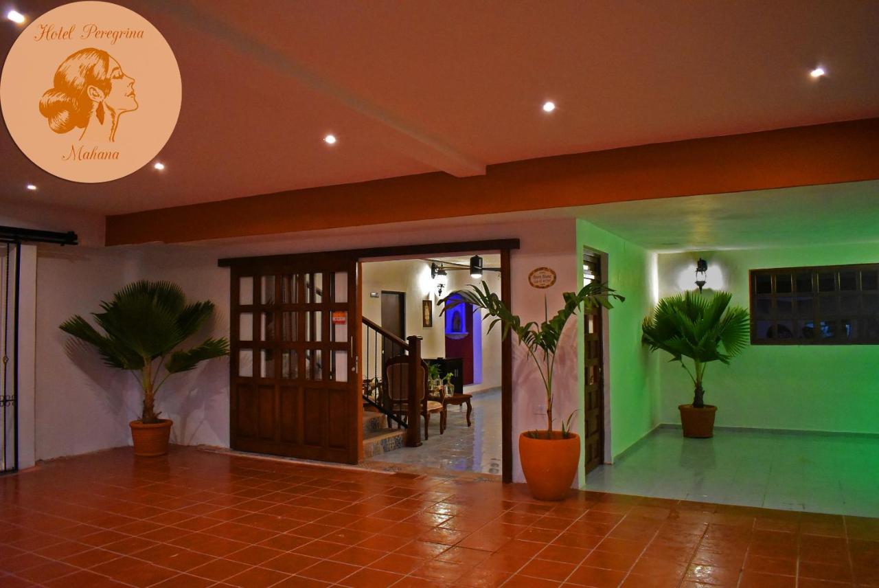 Hotel Peregrina วัลลาโดลิด ภายนอก รูปภาพ