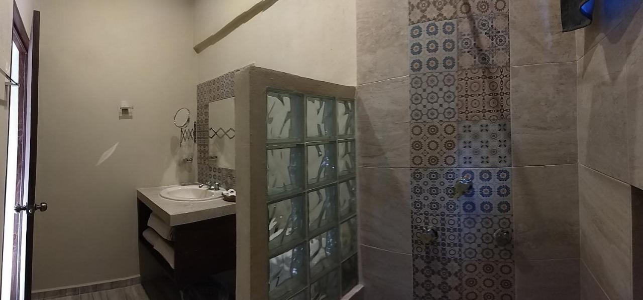 Hotel Peregrina วัลลาโดลิด ภายนอก รูปภาพ